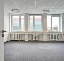 Büroträume werden wahr: Modern, renoviert und optimal gelegen - Düsseldorf Stadtbezirk 9