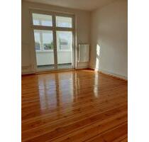 Schöne 3-Raum Altbauwohnung - 984,00 EUR Kaltmiete, ca.  82,00 m² in Berlin (PLZ: 12621) Marzahn-Hellersdorf