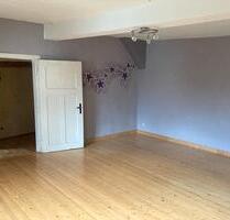 Mietshaus Fachwerk - 980,00 EUR Kaltmiete, ca.  140,00 m² in Breitscheid (PLZ: 53547)