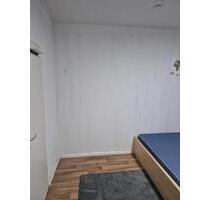 Eine Zimmer in Marzahn mit Aufzug - Berlin Marzahn-Hellersdorf