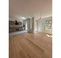 Luxuriöse Wohnung - 1.910,00 EUR Kaltmiete, ca.  85,00 m² in Frankfurt am Main (PLZ: 60489) Rödelheim