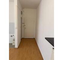 Gemütliche 2-Zimmer-Wohnung in Frankfurt-Höchst – Ihr neues Wohlfühl-Zuhause [HMR-O06E03] - Frankfurt am Main Nied