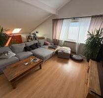 Großräumige Wohnung mit Panoramablick über Bad Salzhausen - Nidda