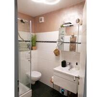 2 Zimmer Einbauküche Duschbad Dachgeschoßwohnung - Much