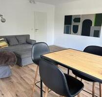 Renovierte und möblierte Wohnung mit Loggia-Balkon und Garage - Münster Gievenbeck