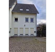 Doppelhaushälfte in Gotha zu vermieten.