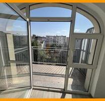 Mit Wintergarten! 3-Raum Wohnung mit Wanne, Balkon und Mietergarten in Gera-Debschwitz!