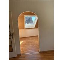 2,5 Zimmer Wohnung an Single - 950,00 EUR Kaltmiete, in Hochheim am Main (PLZ: 65239)