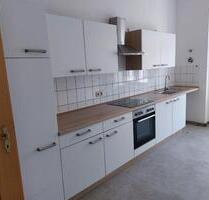 zentrale 3 Raumwohnung mit Einbauküche - Chemnitz Bernsdorf