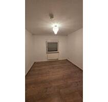 Biete 2 Zimmerwohnung - 700,00 EUR Kaltmiete, in Stuttgart (PLZ: 70374) Bad Cannstatt