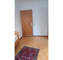 WG Zimmer ab sofort - 470,00 EUR Kaltmiete, in Stuttgart (PLZ: 70469) Feuerbach