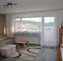 Moderne 2-Zimmer-Wohnung mit herrlichem Ausblick in Bad König