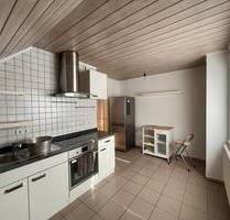 Roth Heubühl: 2,5 Zimmer Dachgeschosswohnung zu vermieten