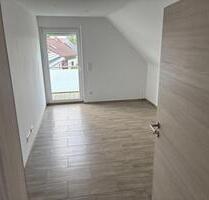 115qm Wohnung 3Zimmer + Küche Flur Bad im 1OG - Asbach