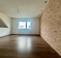 ***Abramo&Partner*** Stilvolles Wohnen in Bischofsheim 4,5-Zimmer-Traumwohnung