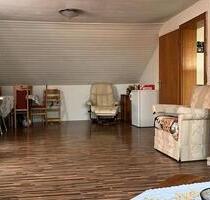 Mietwohnung, 3 Zimmer, Dachgeschoss, 3 Parteienhaus - Elsdorf
