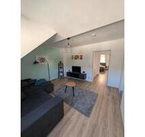 Exklusiv möblierte Maisonette in Bestlage: Essen-Rüttenscheid!