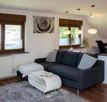 Helle 4-Zimmer-Wohnung mit Terrasse und Garten in ruhiger Lage - Kronach