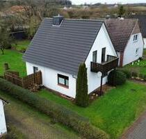 Einfamilienhaus in Böklund - 250.000,00 EUR Kaufpreis, ca.  100,00 m² in Böklund (PLZ: 24860)