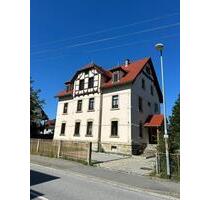Traumhafte 4-Raum Wohnung mit Balkon und Garten - Arnsdorf