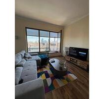 Ab sofort! Skyline view Wohnung 2 Zimmer mit Parkplatz tolle Lage - Frankfurt am Main Bockenheim