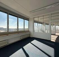 Katip | Büro-Praxisfläche mit Panaoramablick und Stellplätzen in Lechhausen *Nähe A8 - Augsburg