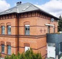 OG Wohnung historischer Architektur - charmante Backsteinvilla - Halle