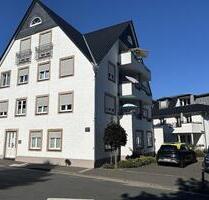 Attraktive Büro-Praxisfläche mit vielen Möglichkeiten im Zentrum von Brilon!