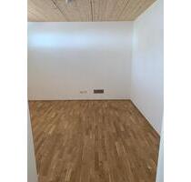 EG Wohnung - 720,00 EUR Kaltmiete, in Oberviechtach (PLZ: 92526)