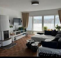 Großzügige 4-Zimmer-Wohnung mit Kamin - Waldenbuch