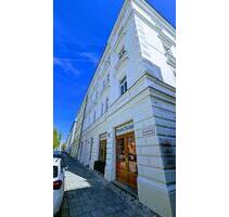 4 Zimmer * DG Wohnung * WG geeignet * Isarvorstadt Auf 108qm ab 0 - München Ludwigsvorstadt-Isarvorstadt