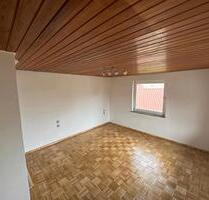 Familienhaus zum vermieten - 1.200,00 EUR Kaltmiete, in Dornhan (PLZ: 72175)