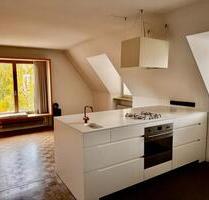 Modern Designer Apartment with Fireplace, Open Kitchen & Private - Augsburg Innenstadt