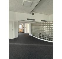 Gewerbehallenfläche zu vermieten - Detmold Hakedahl