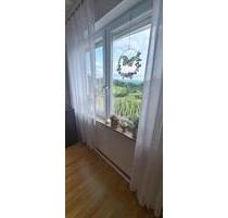 Schöne Wohnung mit Ausblick - 855,00 EUR Kaltmiete, ca.  75,00 m² in Morbach (PLZ: 54497)