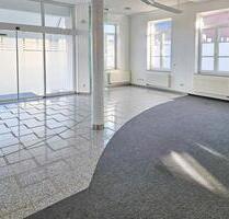 Helle und flexible Bürofläche ''Leon'' mit optimaler Anbindung - Niederrieden