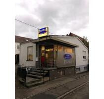 Zwei Familienhaus mit Gewerbe in Walddorfhäslach