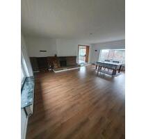 122m2 - Helle 4.5 Zimmer Wohnung mit Balkon und Garten - Waldems