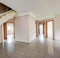 Zwei Etagen mit Wohlfühlfaktor – gestalten Sie Ihre neue PraxisBüro mit! - Kassel Nordshausen