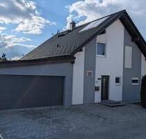 Dein Traumhaus mit Pool in Perfekter Lage - Aitrach