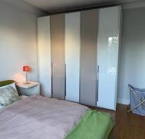 Möblierte 2-Zimmer-Wohnung mit Balkon & Tiefgarage – 6 Monate - Berlin Charlottenburg-Wilmersdorf