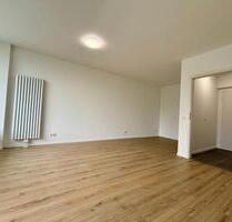 Kernsanierte 1-Zimmer-Wohnung mit Balkon zur Miete in Düsseldorf