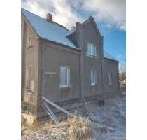 Einfamilienhaus (ehemaliger 3 Seitenhof) - Hohenstein-Ernstthal