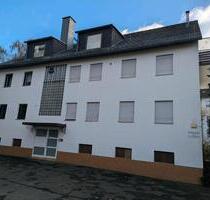 3-ZKB Hochpaterre-Wohnung in Kassel Niederzwehren zur Miete