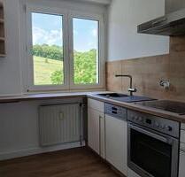 Wohnen wie im Neubau über den Dächern Jenas - helle, sanierte 3-Zimmer-Wohnung mit Balkon und EBK