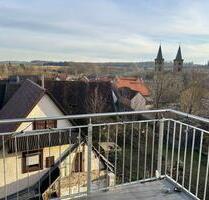 Lichtdurchflutete Wohnung (2,5-Zimmer) mit einzigartiger Aussicht - Zaisenhausen