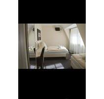 Wohnungzimmer - 700,00&nbsp;EUR Kaltmiete, ca.&nbsp; 25,00&nbsp;m&sup2; in Pulheim (PLZ: 50259)