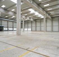 Ebenerdige Logistikhalle - 3 Toren und 8 m Deckenhöhe!* - Öhringen