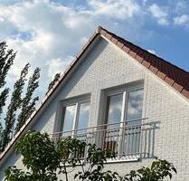 Helle DG-Wohnung, Erstbezug mit Gartenanteil in Spandau-Süd - Berlin