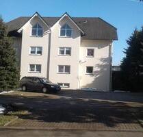 Bieten eine schöne helle 2-Raumwohnung in Glauchau